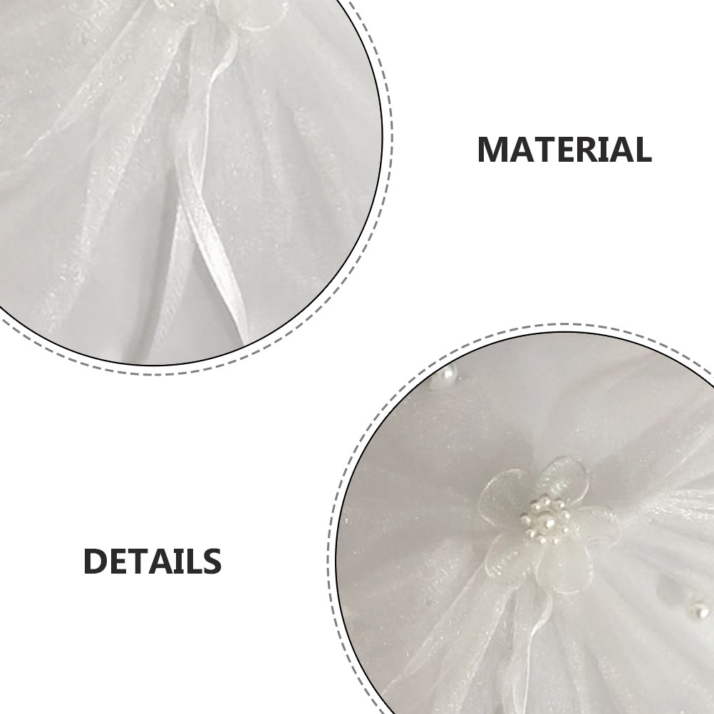 Ring Bearer Pillow - レースのウェディングリングピロー。象牙色のパールとリボンで装飾された、繊細なリングベアリングピロー。結婚式や婚約式などのイベントに最適。